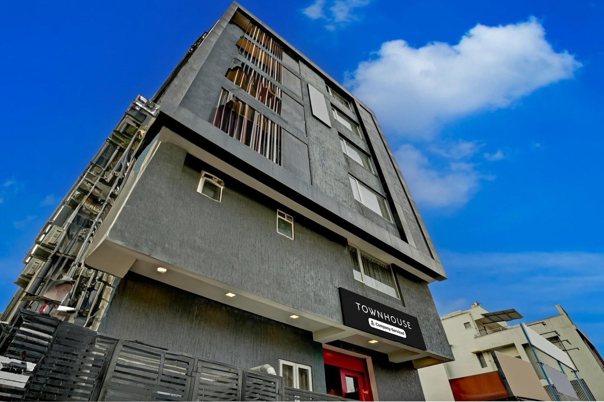 Super Townhouse Ulsoor Near Halasuru Metro Station Bangalore Eksteriør bilde